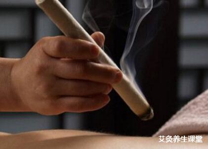 艾灸上火不用愁,灸一下这里就可以了
