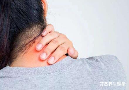 颈肩痛怎么艾灸?有哪些调理方法?