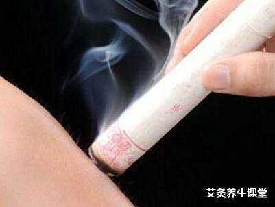 男的冬天艾灸有哪些好处?_男性冬季艾灸作用