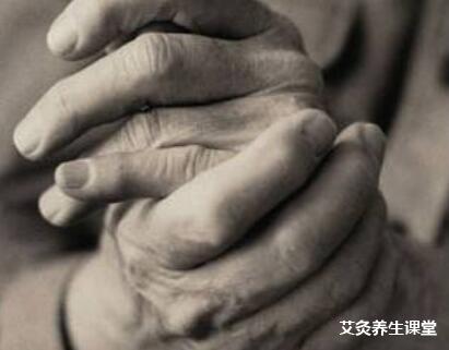 风湿艾灸哪些穴位效果好?常年患风湿如何治疗?